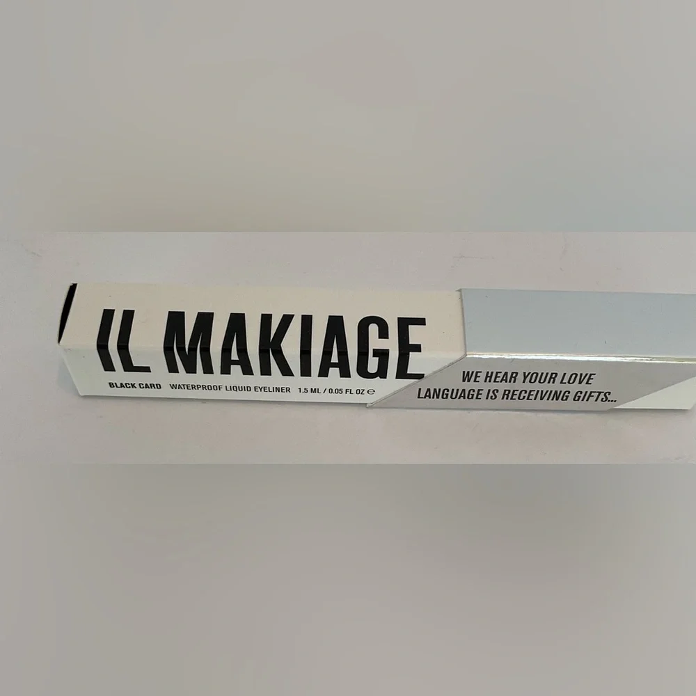 IL Makiage Black Card Waterproof‎ Liquid Eyeliner New in Box